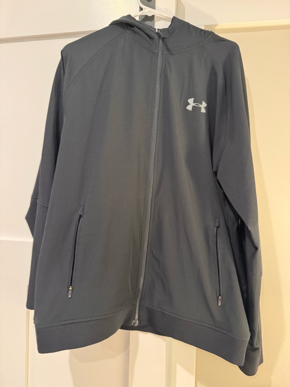 Under Armour Black Full-Zip Hooded Jacket
